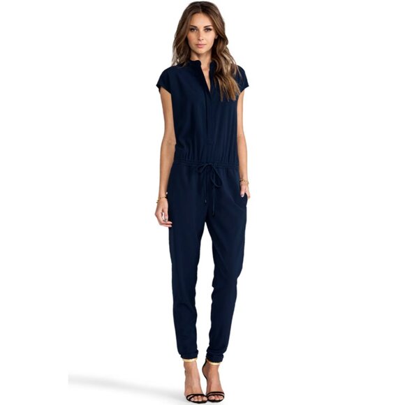 Vince. Jumpsuit Womens Size 10 Coastal Cap Sleeve Drawstring Stretch Zip Up - Picture 1 of 15